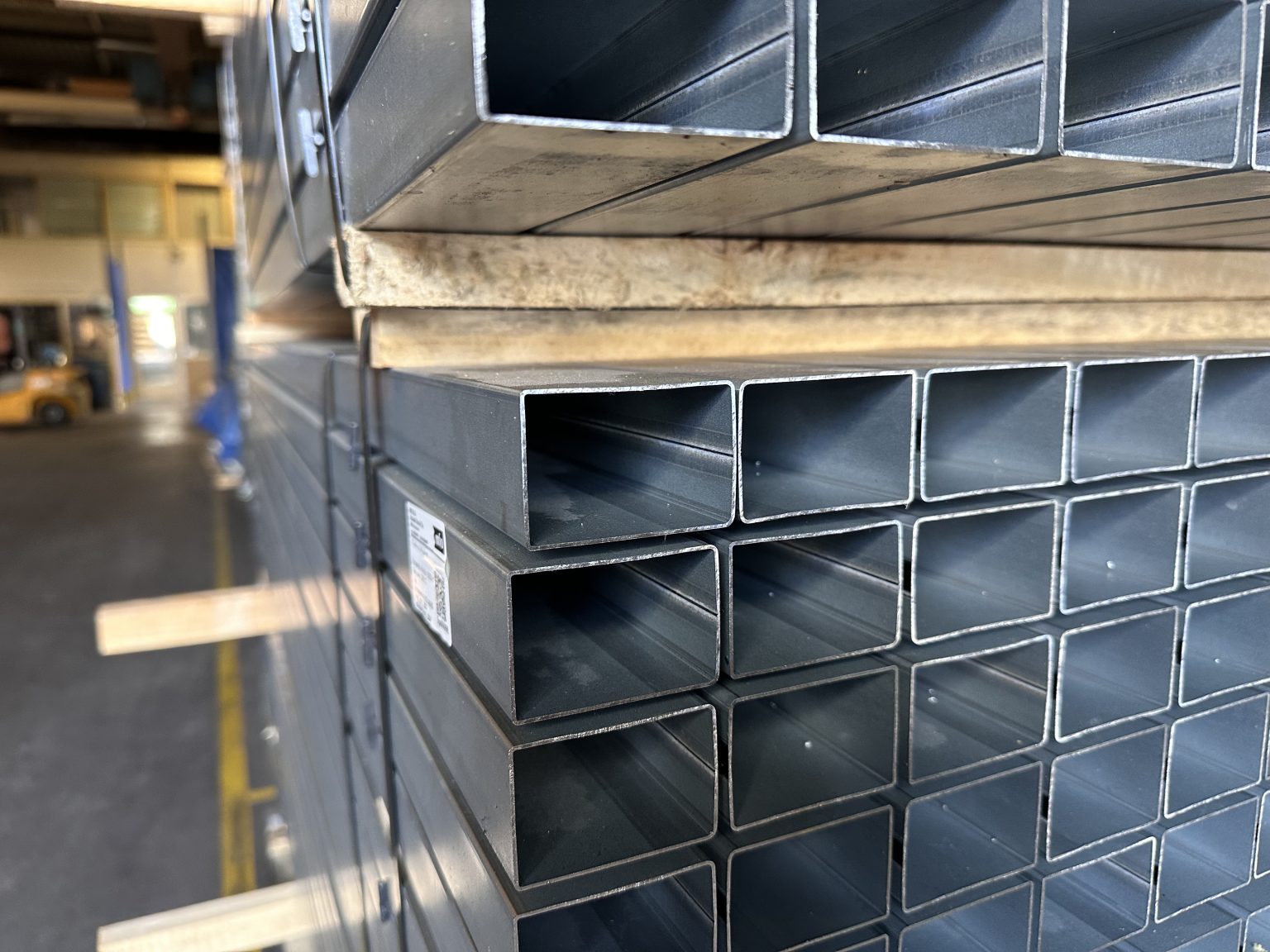 A Comprehensive Comparison of Powder Coating and Galvanizing in ...